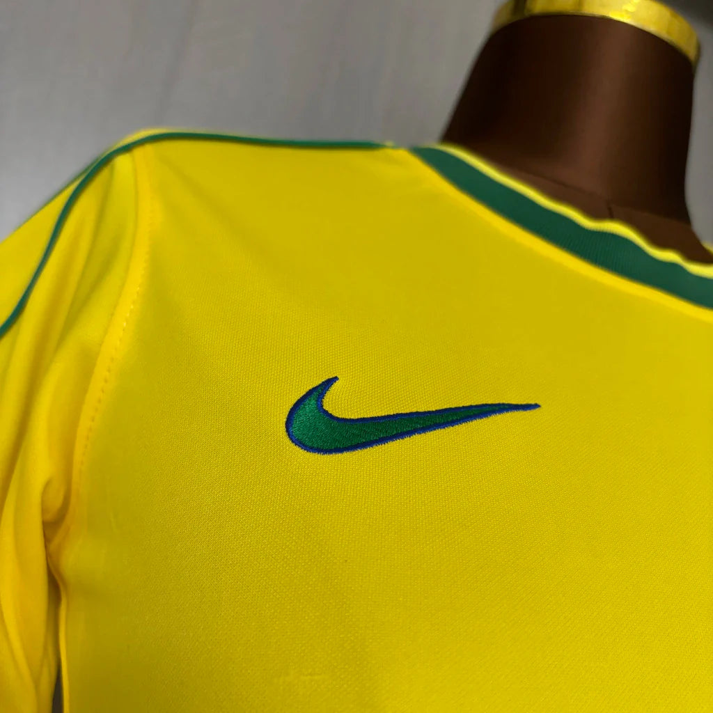 Camisa Brasil Retrô 1998 Amarela Feminina